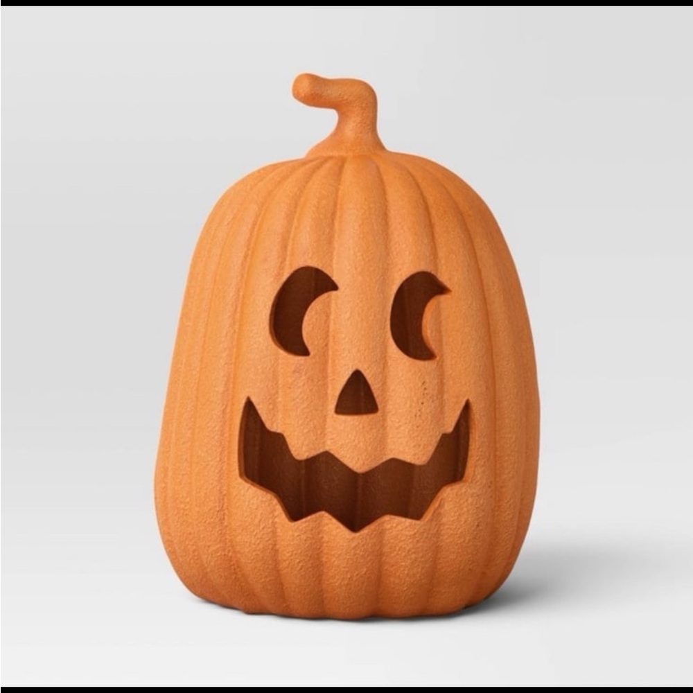 Terracotta Textured Jack O' Lantern
Decorative Sculpture-Hyde & EEK!